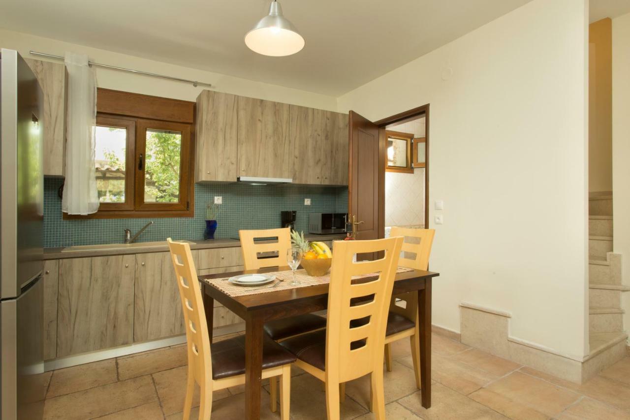 Izabella Sea Side Villa 시비리 외부 사진